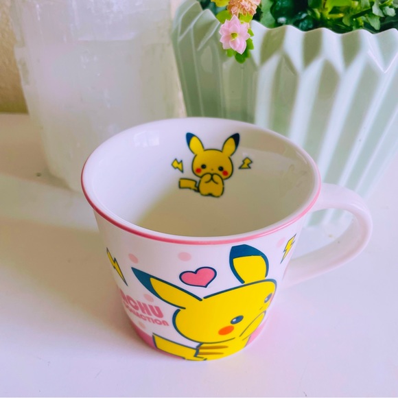 Pikachu Girly Collection Mug 💕⚡️ - Picture 3 of 3
